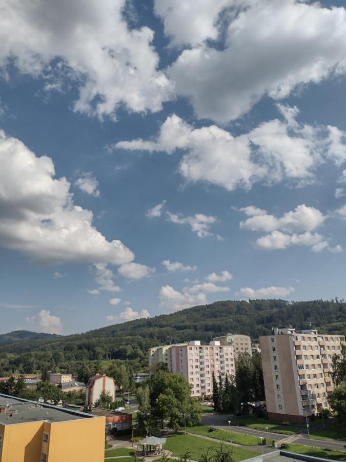 Apartmens Kv Karlovy Vary Exterior photo