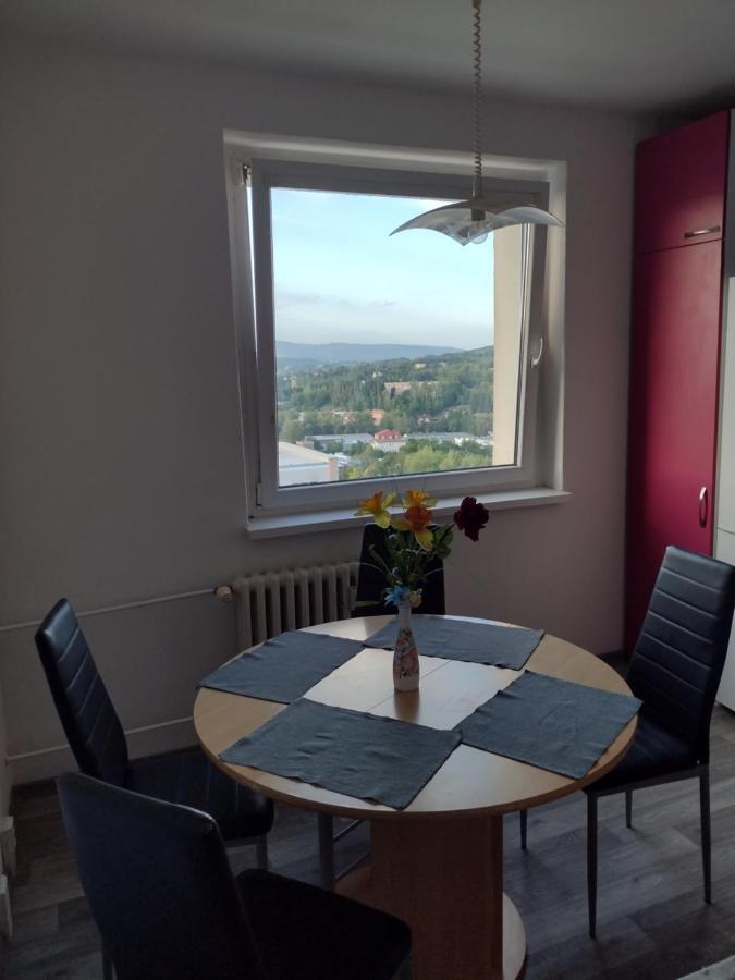 Apartmens Kv Karlovy Vary Exterior photo